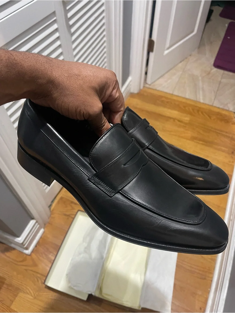NWB To Boot NY Black Leather Penny Loafers Sz 10.5